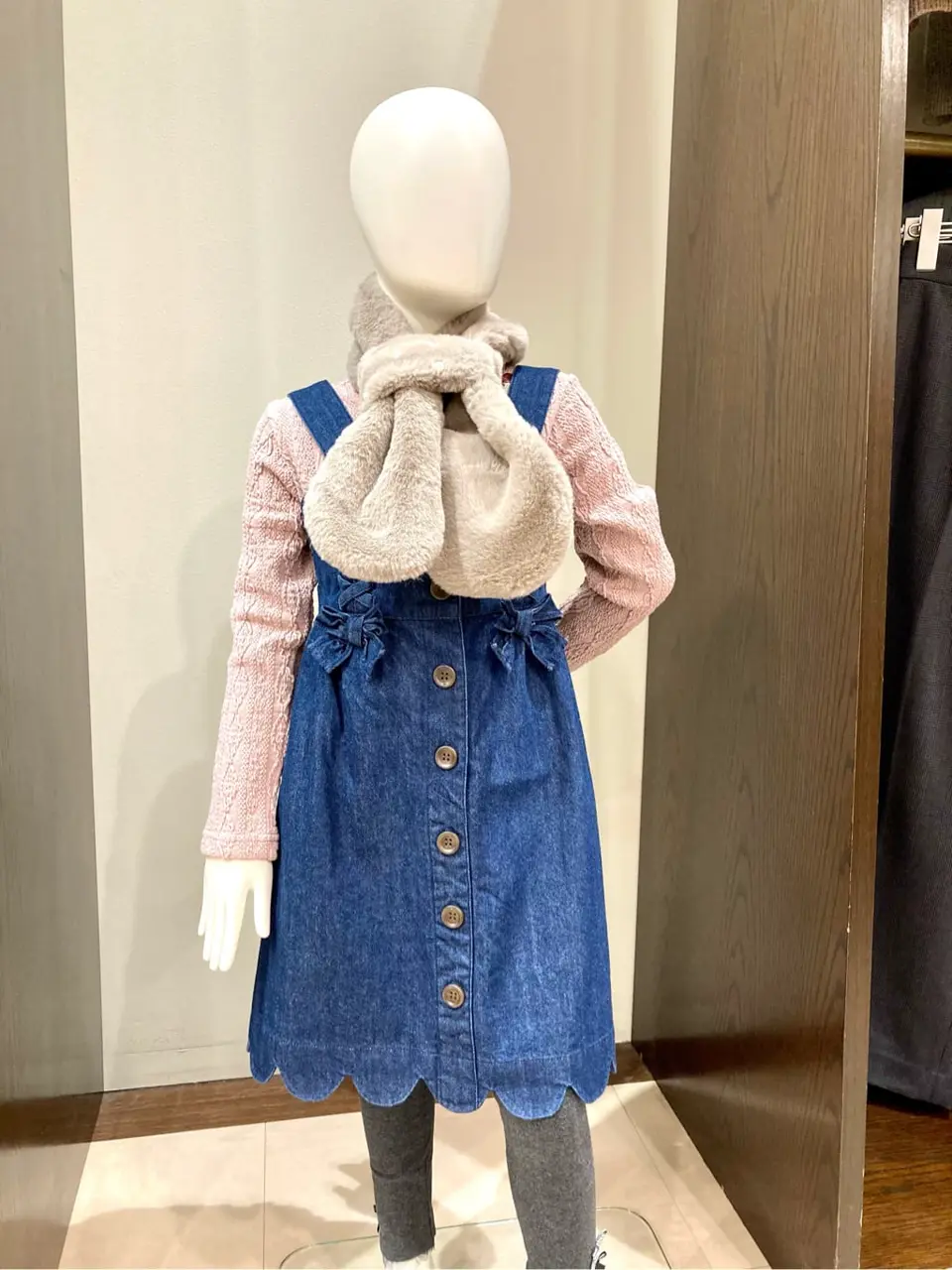 ANY 杉原 コーディネート画像