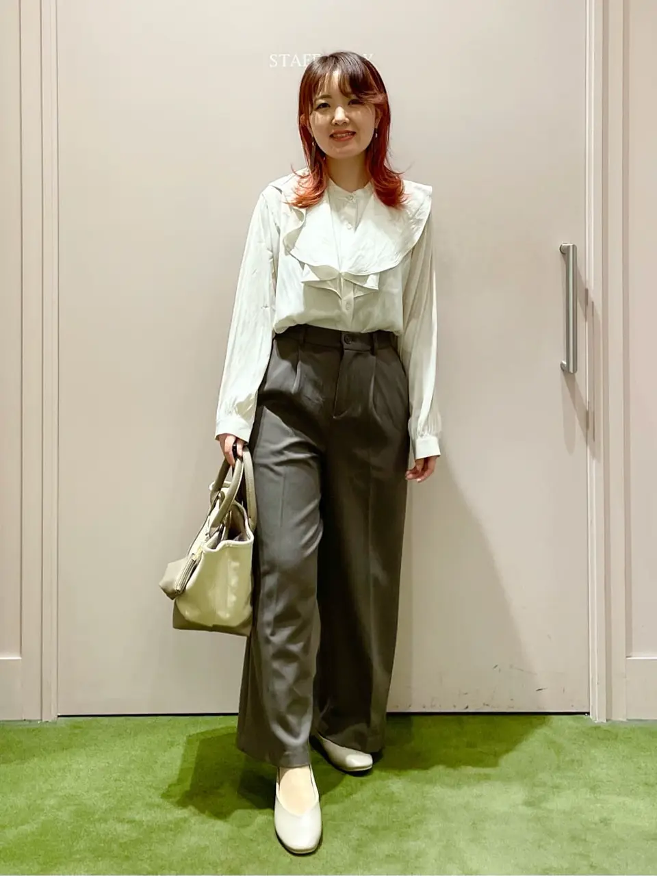 ANY フジコ コーディネート画像