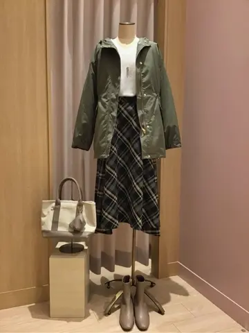 ANY 浅岡 コーディネート画像