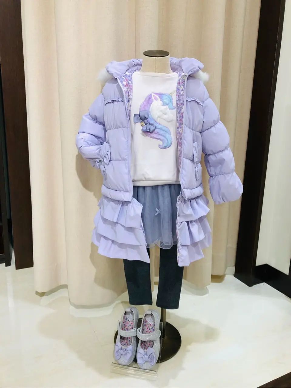  ISHII コーディネート画像