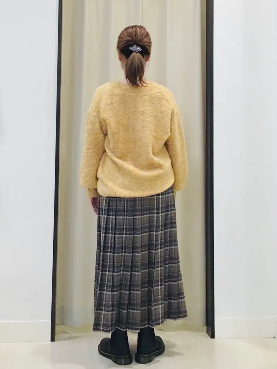 ANY 伊藤 コーディネート画像