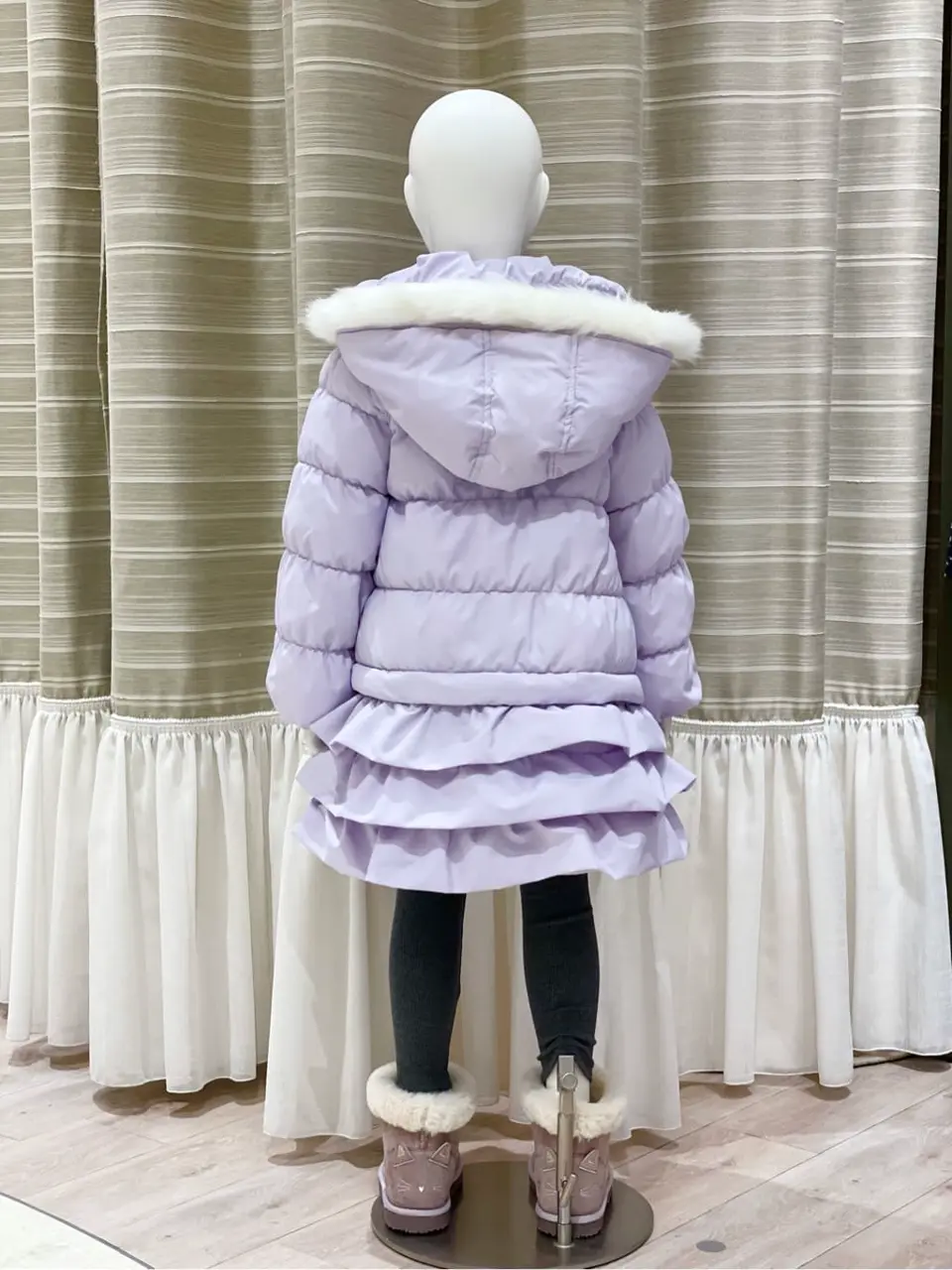 ANY フジコ コーディネート画像