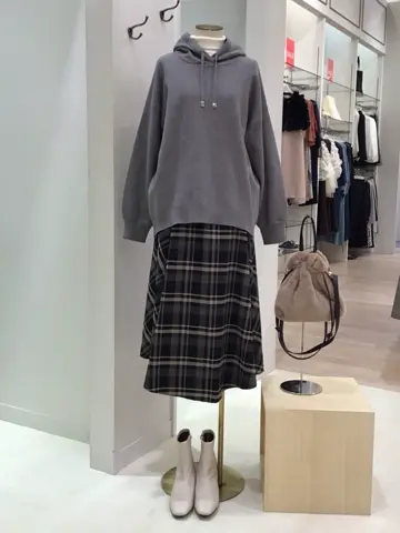 ANY 横溝 コーディネート画像