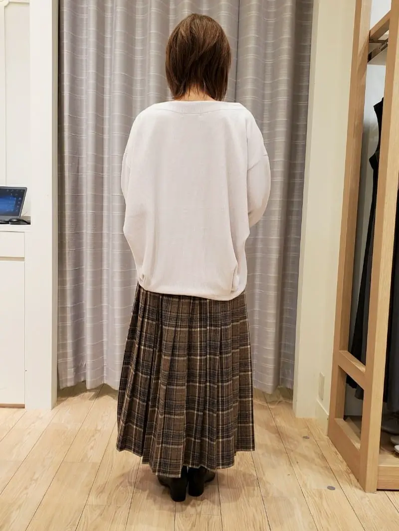 ANY 西村 コーディネート画像