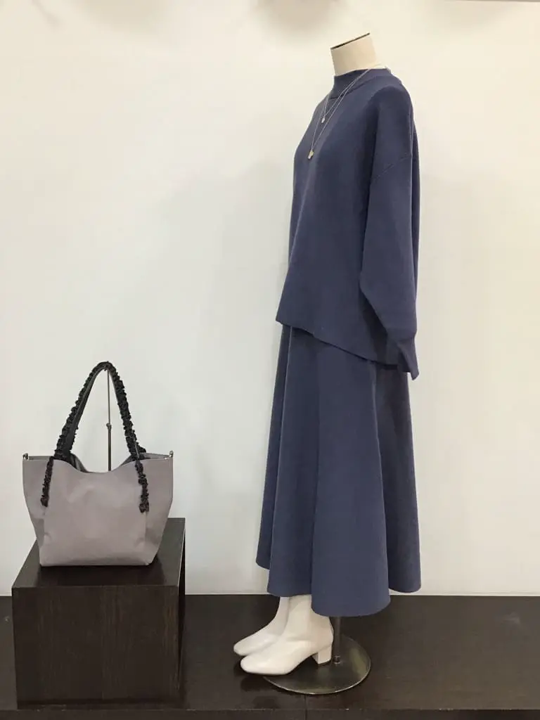 ANY 河村 コーディネート画像