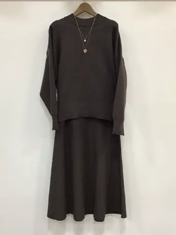 ANY 河村 コーディネート画像