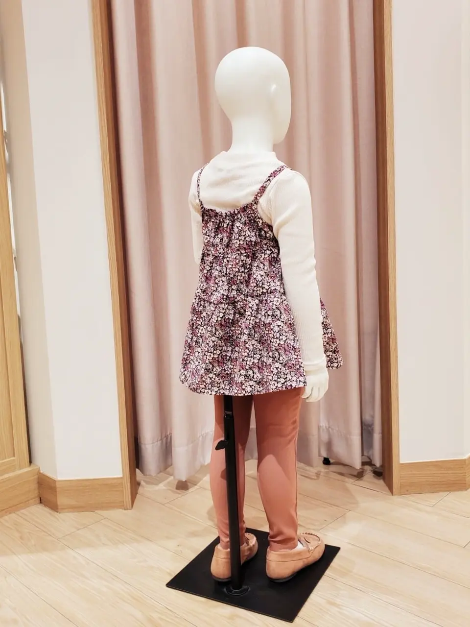 ANY 奥原 コーディネート画像