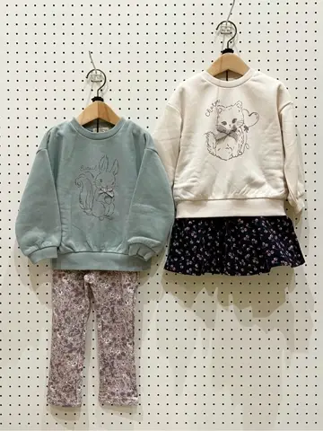 ANY フジコ コーディネート画像