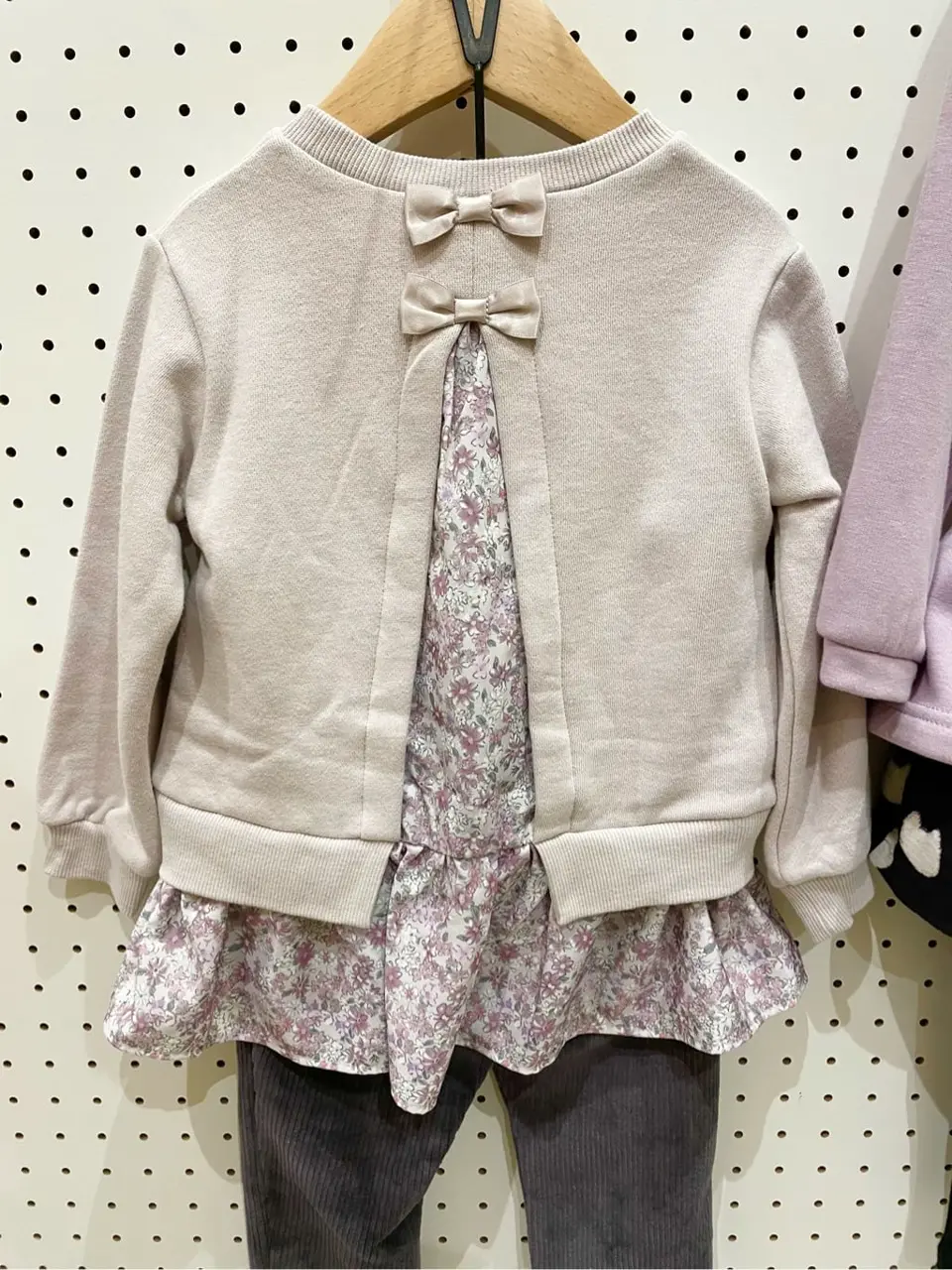 ANY フジコ コーディネート画像