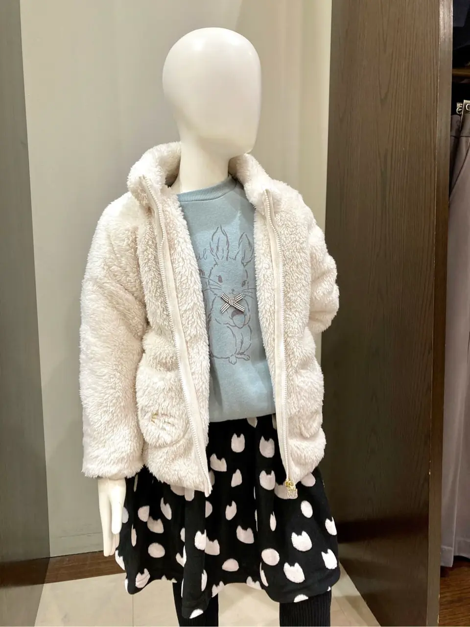 ANY 杉原 コーディネート画像