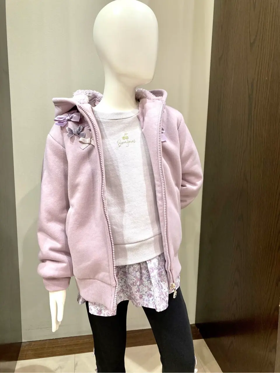 ANY 杉原 コーディネート画像