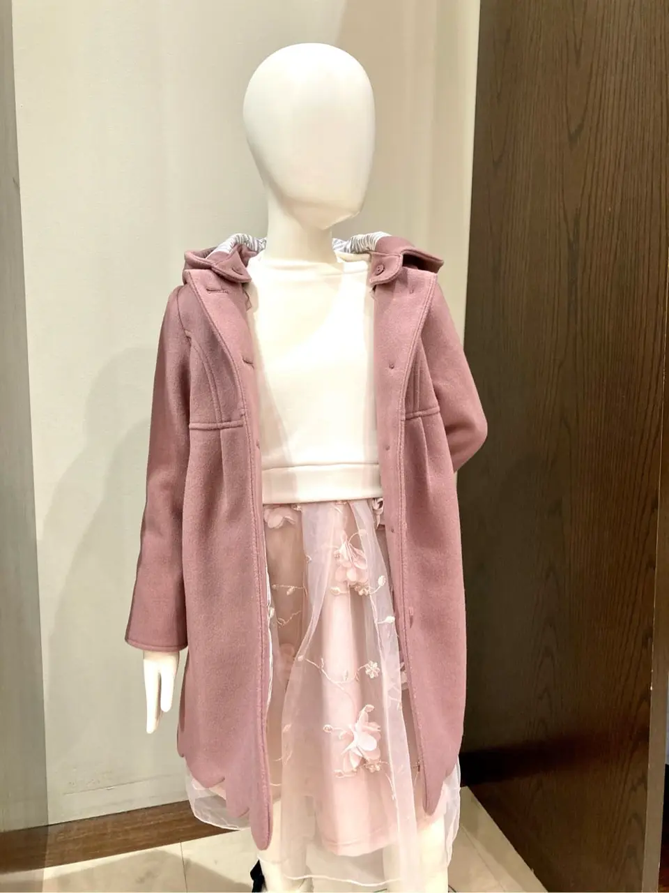 ANY 杉原 コーディネート画像