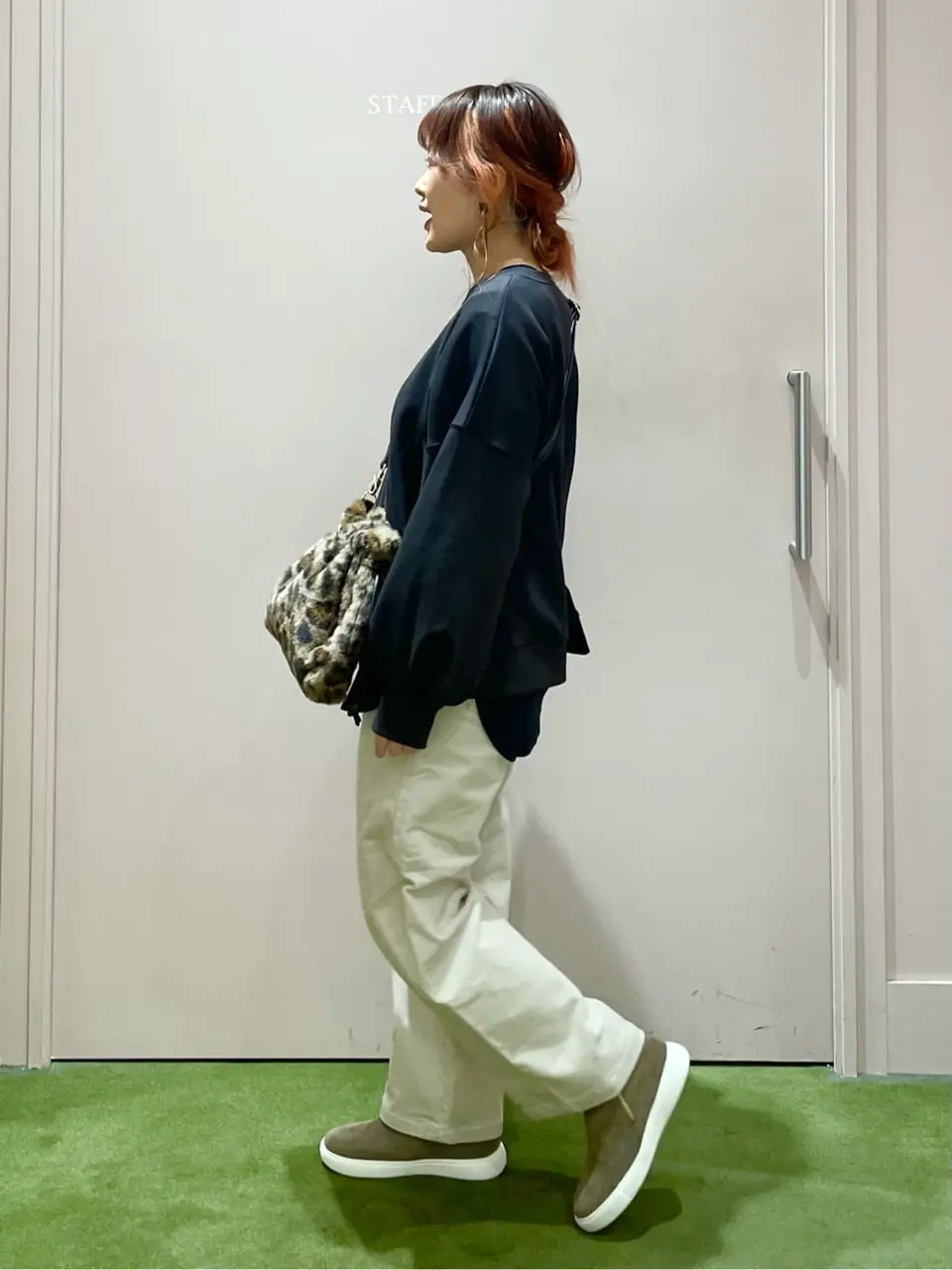 ANY フジコ コーディネート画像