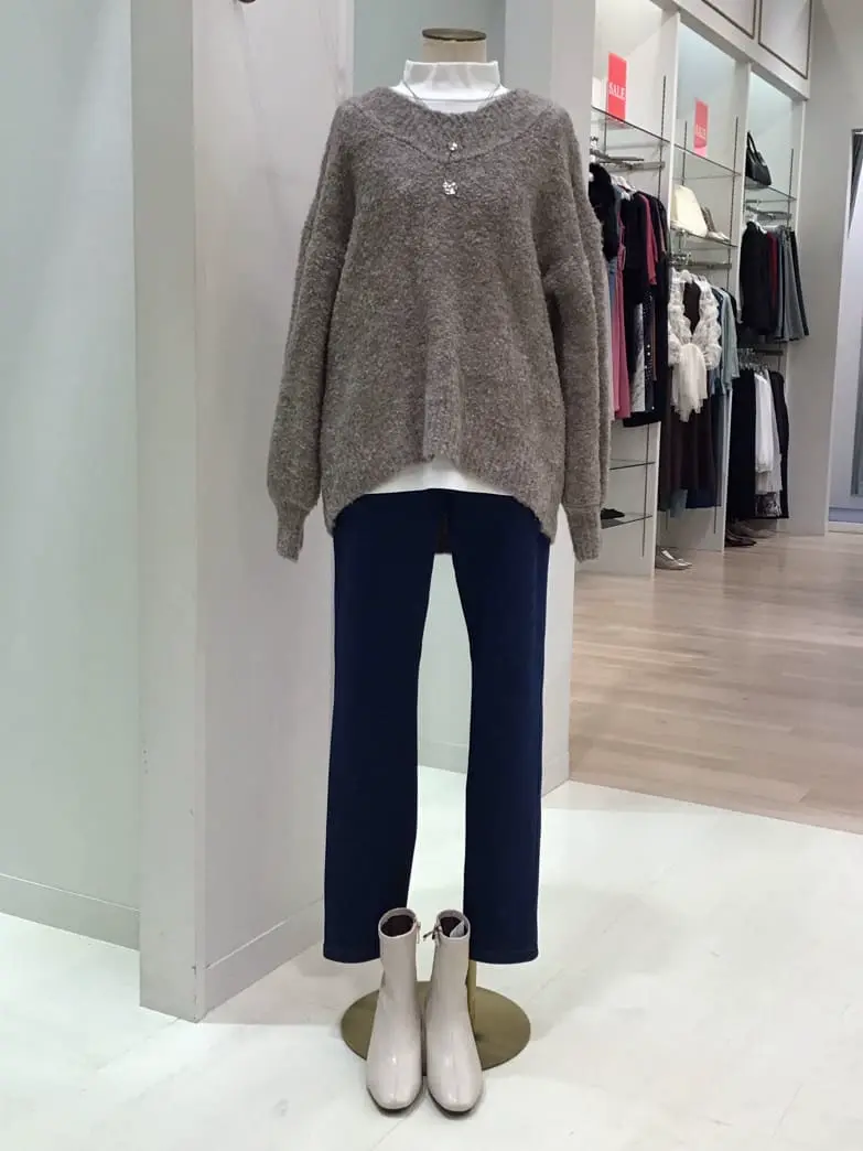 ANY 横溝 コーディネート画像