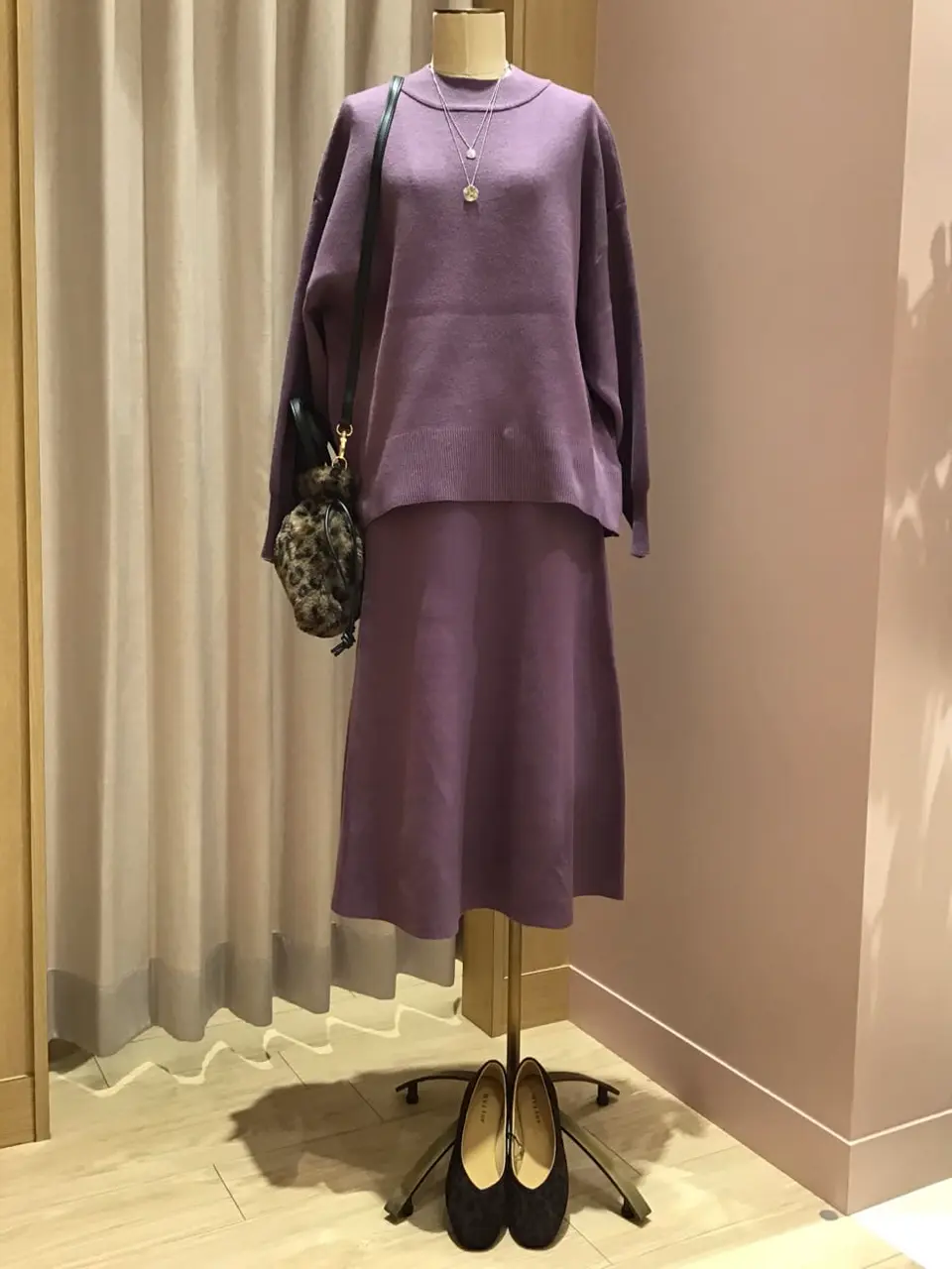 ANY 浅岡 コーディネート画像