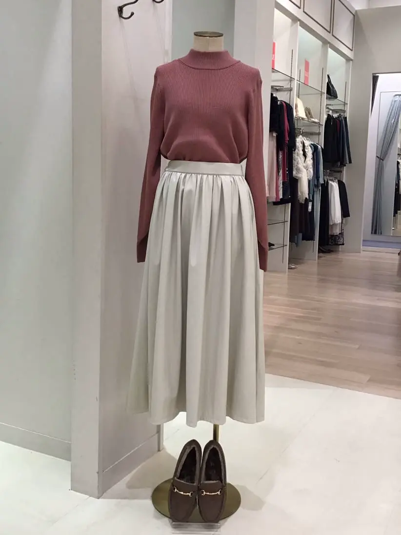 ANY 横溝 コーディネート画像