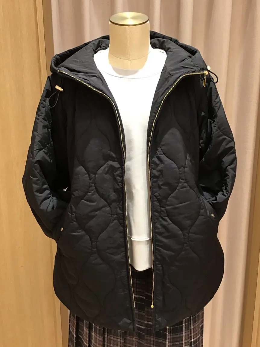 ANY 本吉 コーディネート画像