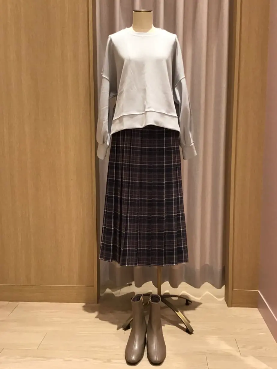 ANY 本吉 コーディネート画像