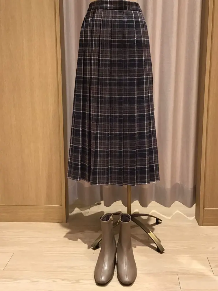 ANY 本吉 コーディネート画像