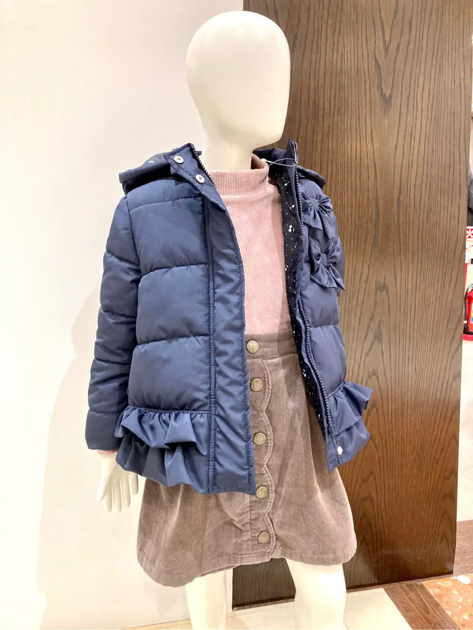 ANY 杉原 コーディネート画像