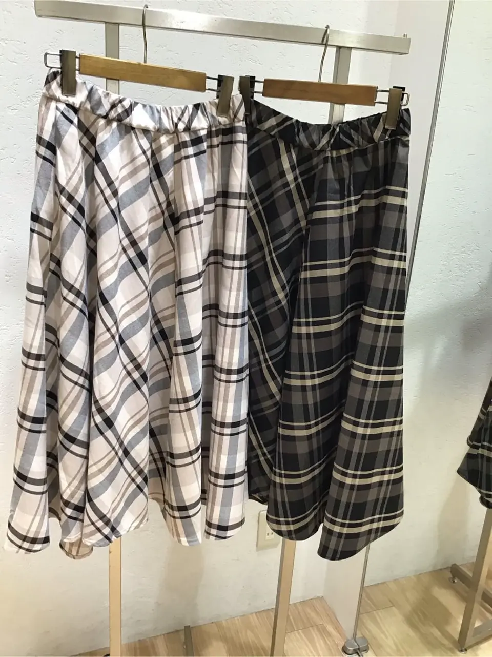 ANY こばやし コーディネート画像