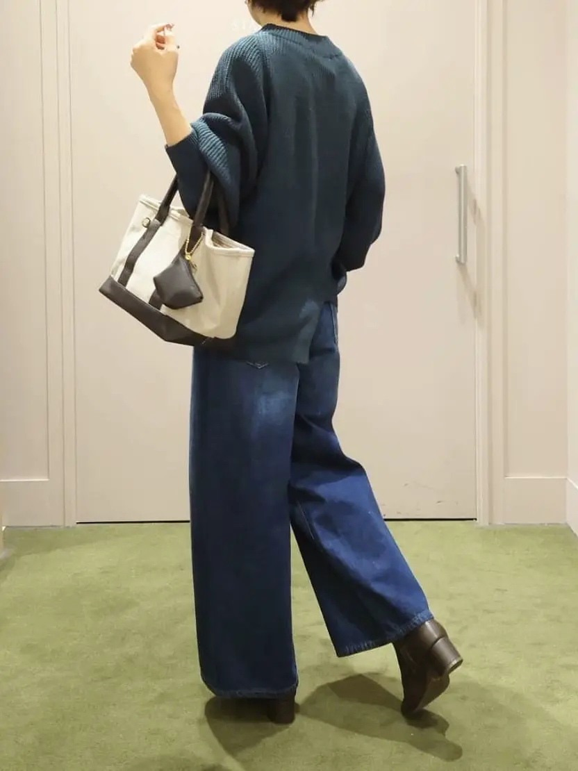 ANY 吉田 コーディネート画像