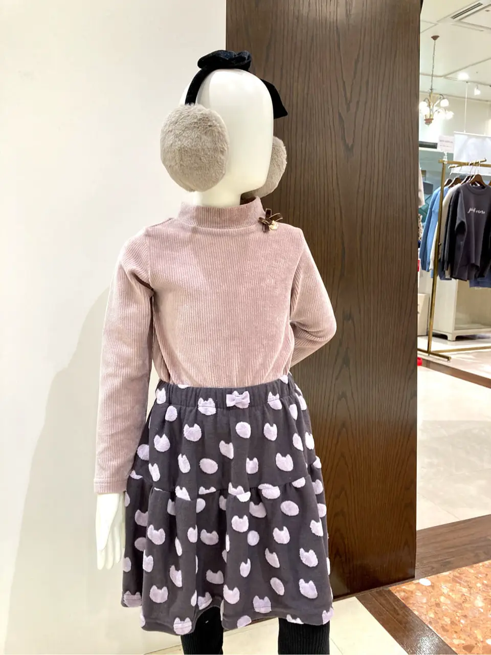 ANY 杉原 コーディネート画像