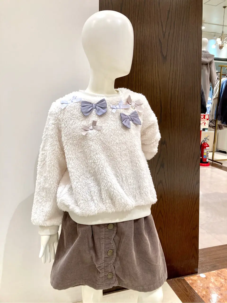 ANY 杉原 コーディネート画像