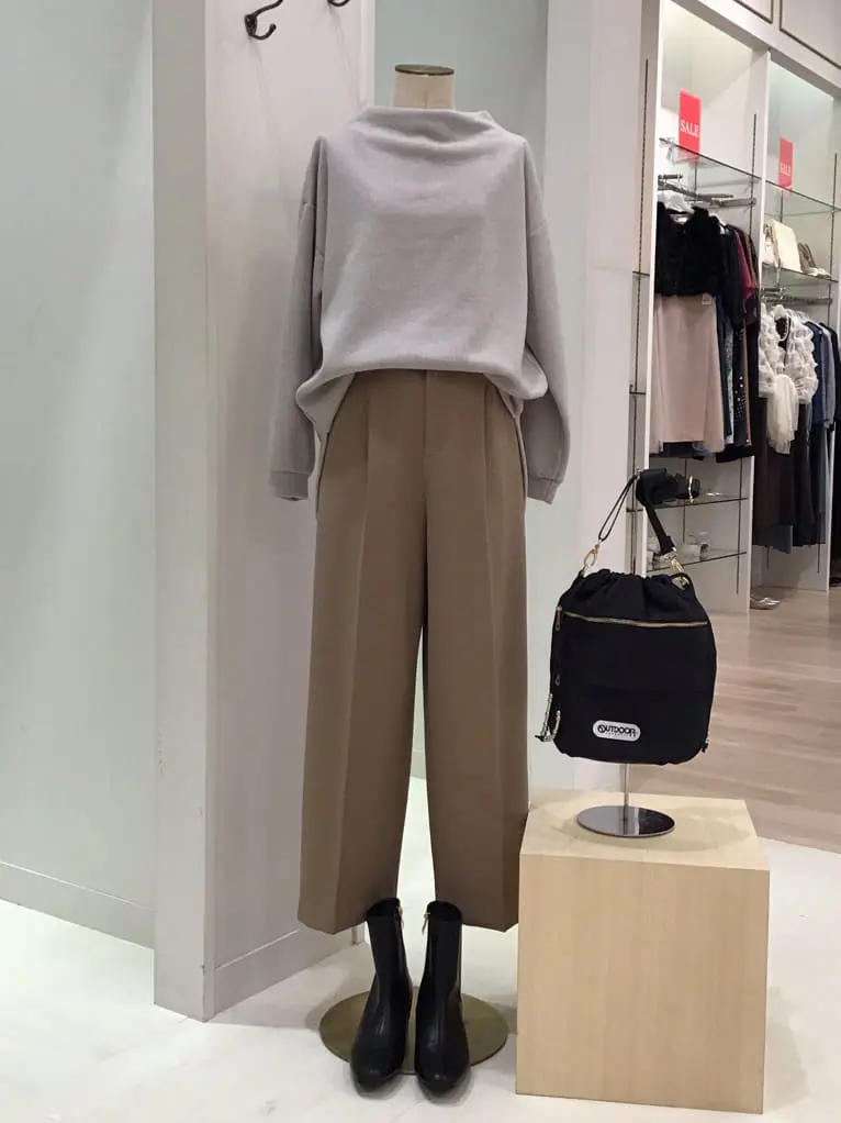 ANY 横溝 コーディネート画像