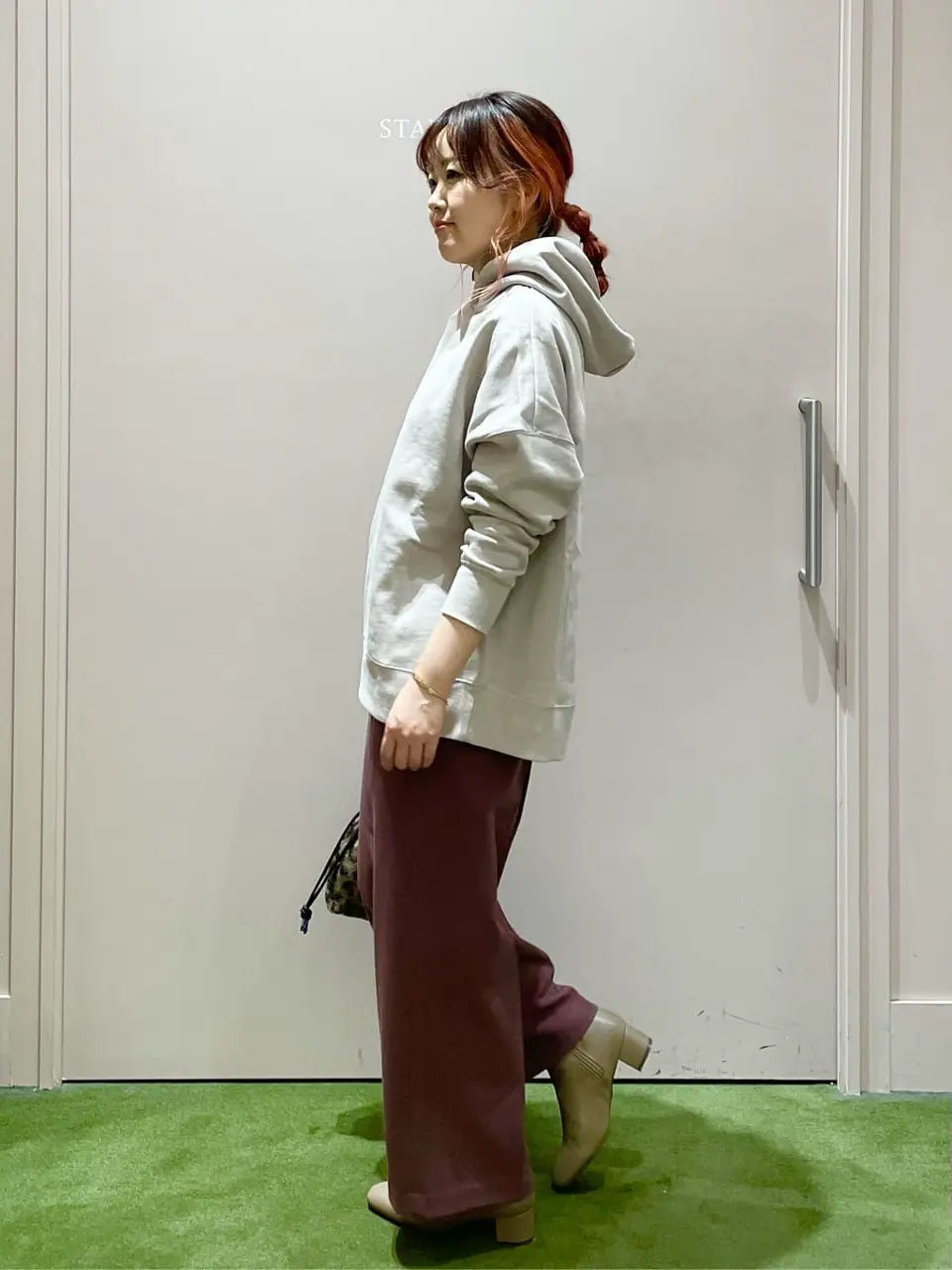 ANY フジコ コーディネート画像