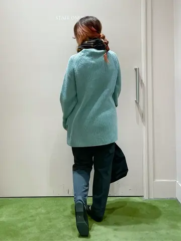 ANY フジコ コーディネート画像