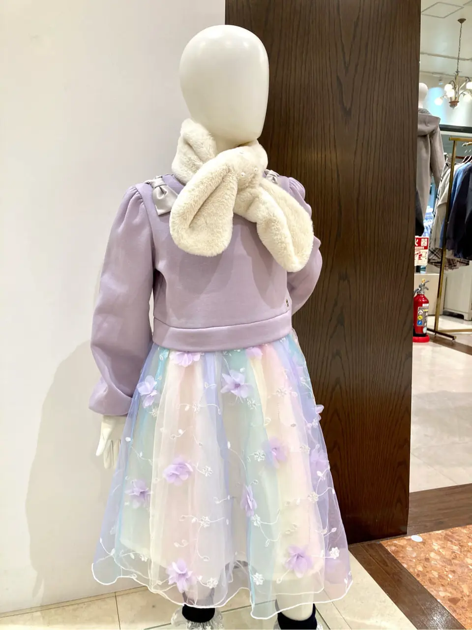 ANY 杉原 コーディネート画像