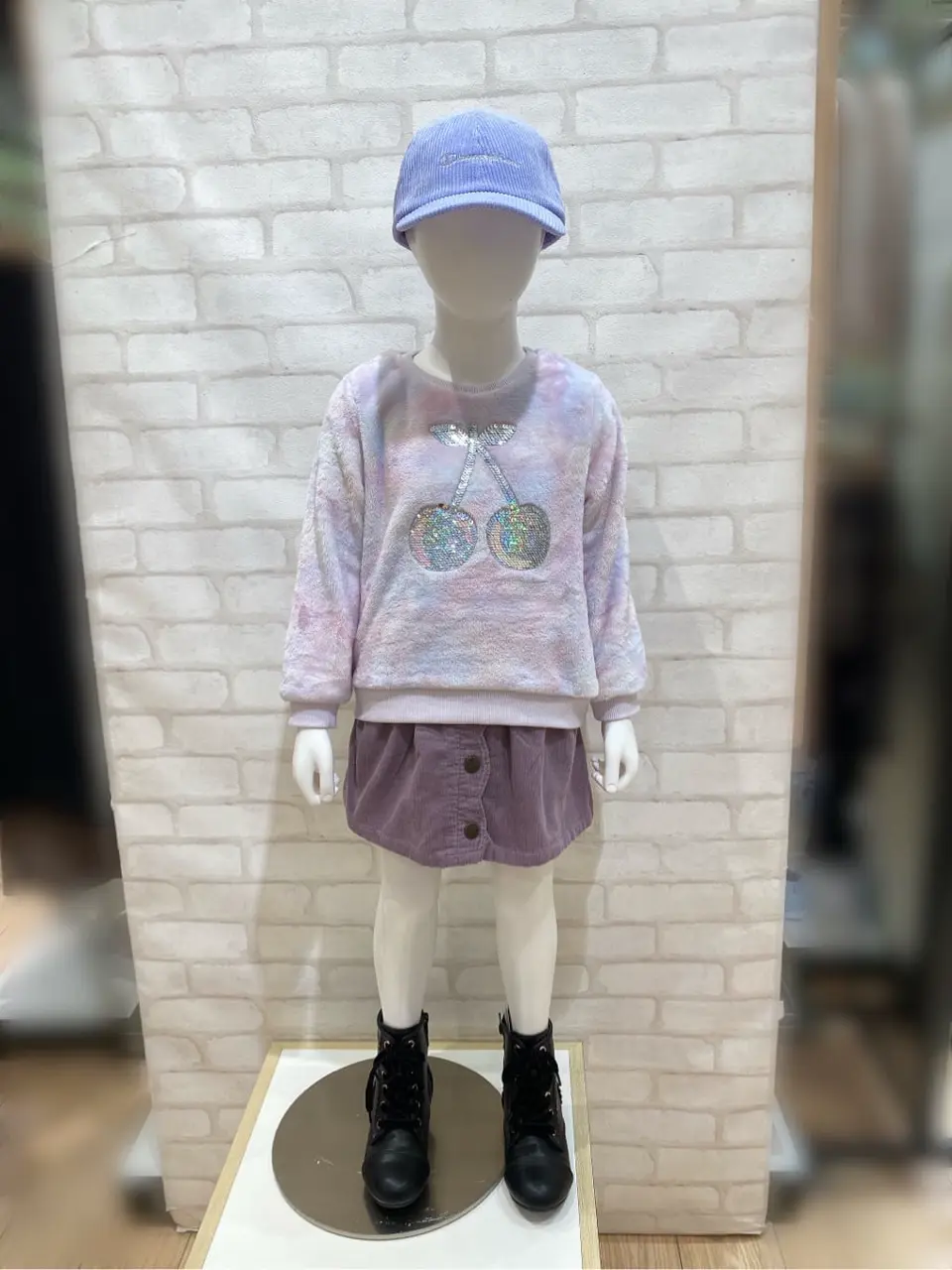 ANY 嶋田 コーディネート画像