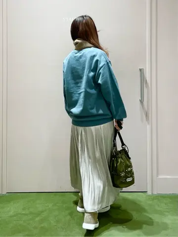 ANY フジコ コーディネート画像