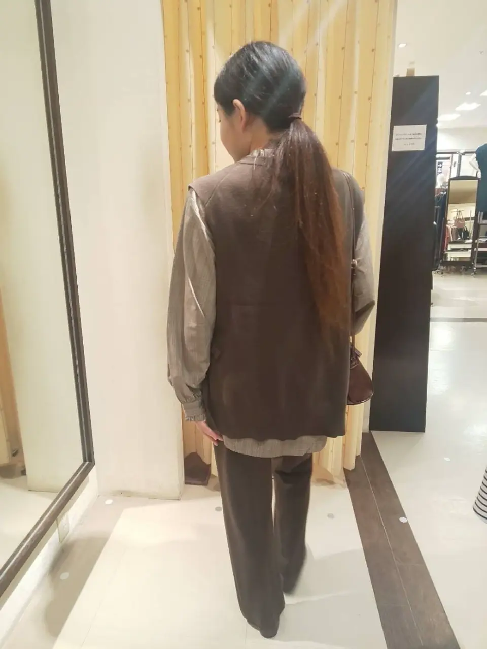 ANY 林 コーディネート画像