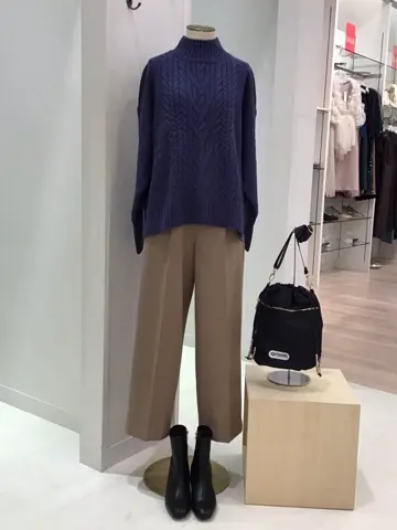 ANY 横溝 コーディネート画像