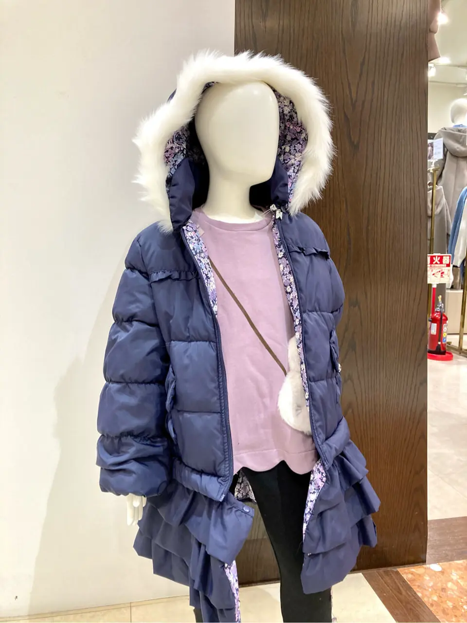 ANY 杉原 コーディネート画像