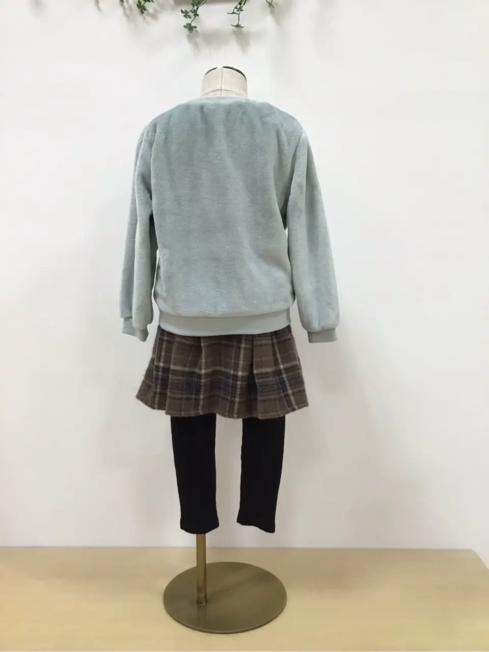 ANY 菱田 コーディネート画像