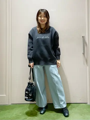 ANY フジコ コーディネート画像