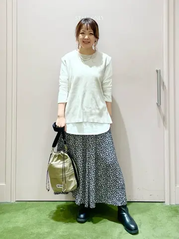 ANY フジコ コーディネート画像