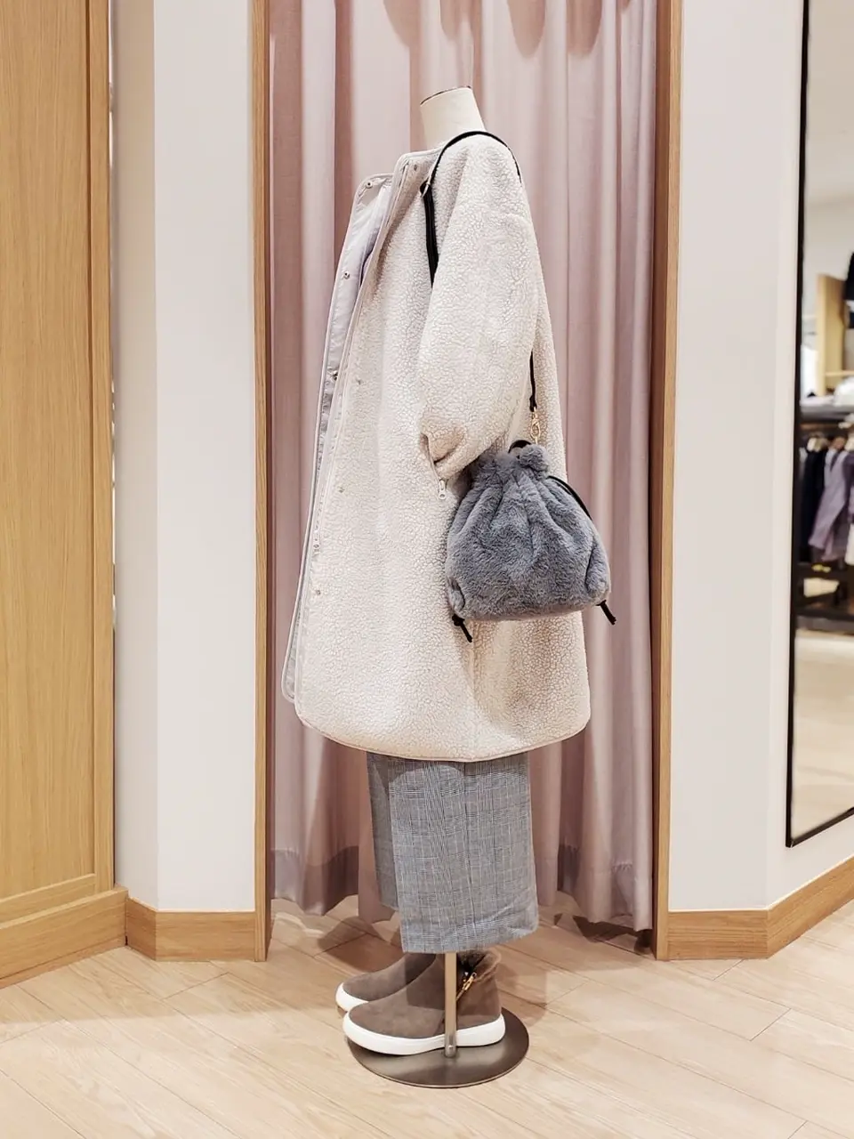 ANY 岩田 コーディネート画像