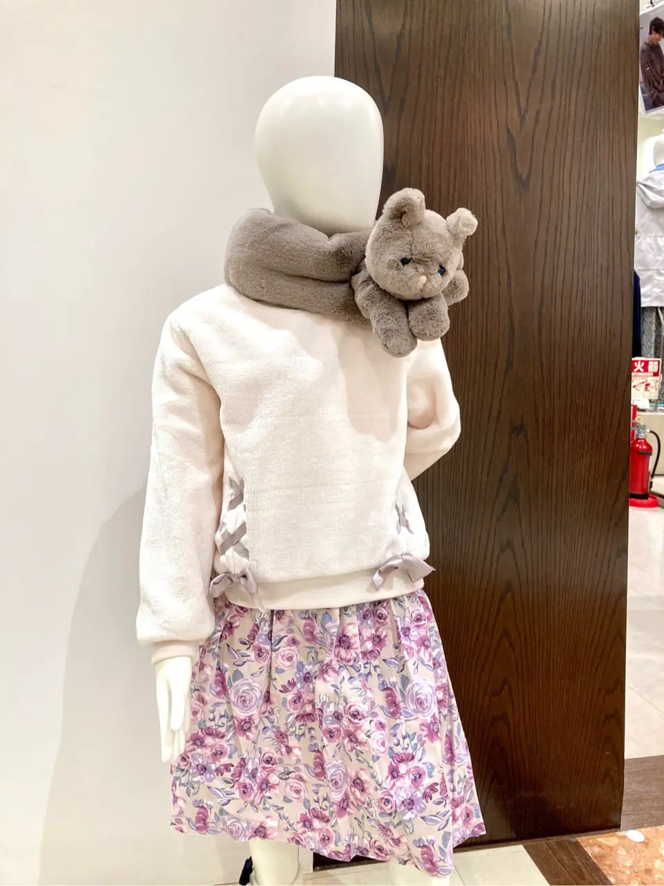 ANY 杉原 コーディネート画像