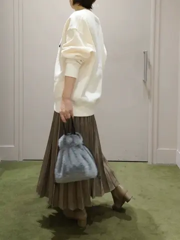 ANY 吉田 コーディネート画像