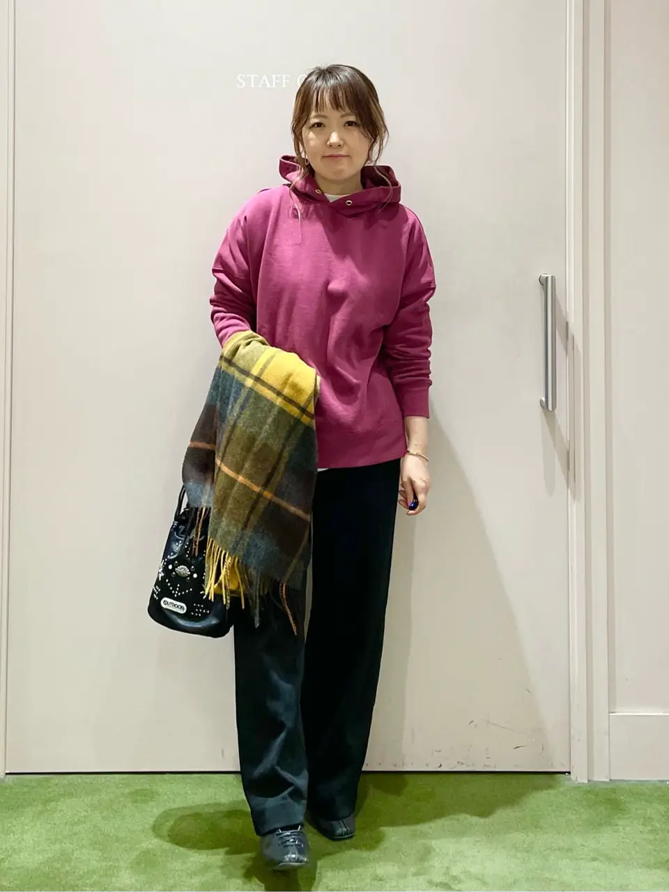 ANY フジコ コーディネート画像