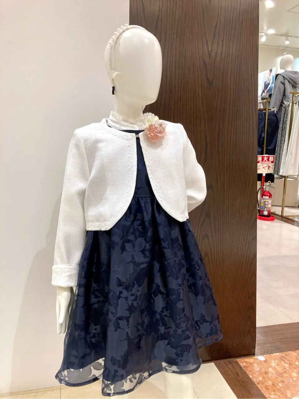 ANY 杉原 コーディネート画像