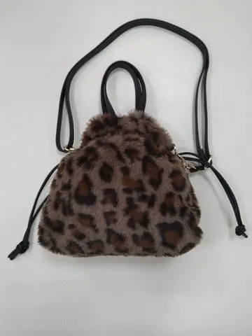 ANY H コーディネート画像