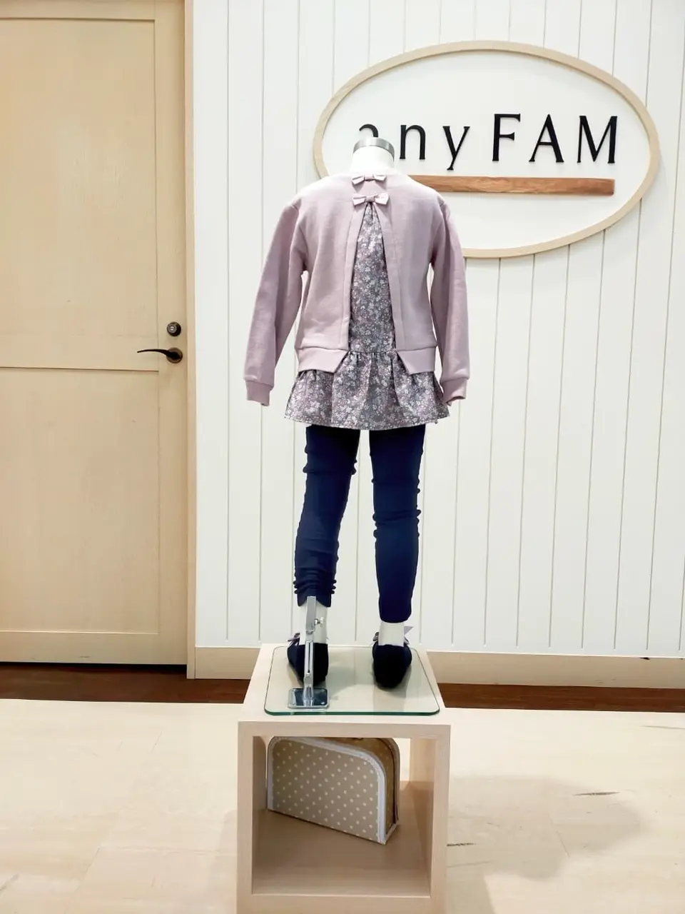 ANY 重永 コーディネート画像