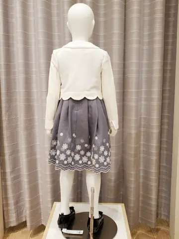 ANY 小渕 コーディネート画像