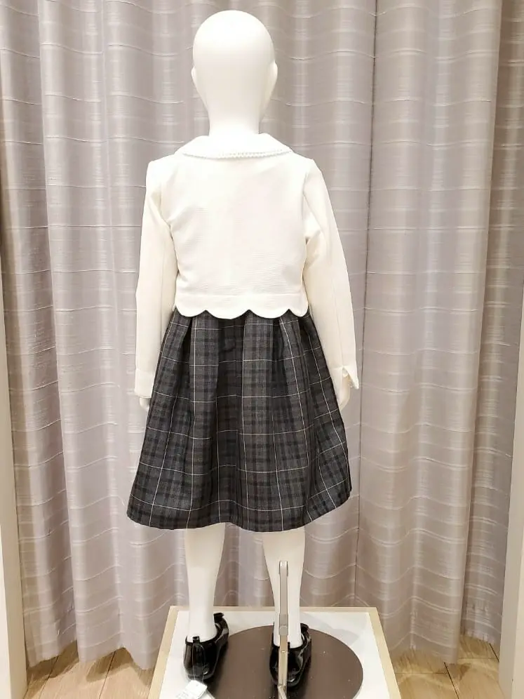 ANY 小渕 コーディネート画像