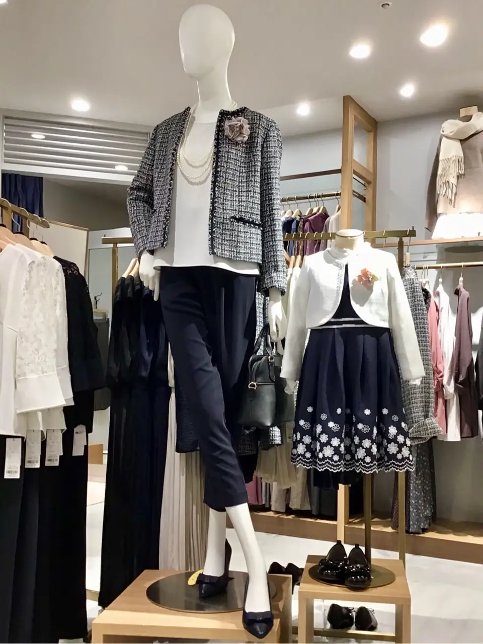 ANY 関 コーディネート画像